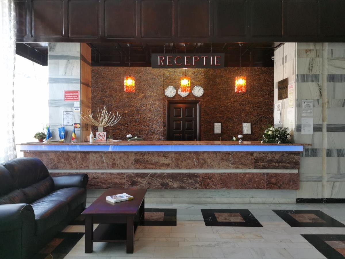 Hotel Unirea Focşani Exterior foto