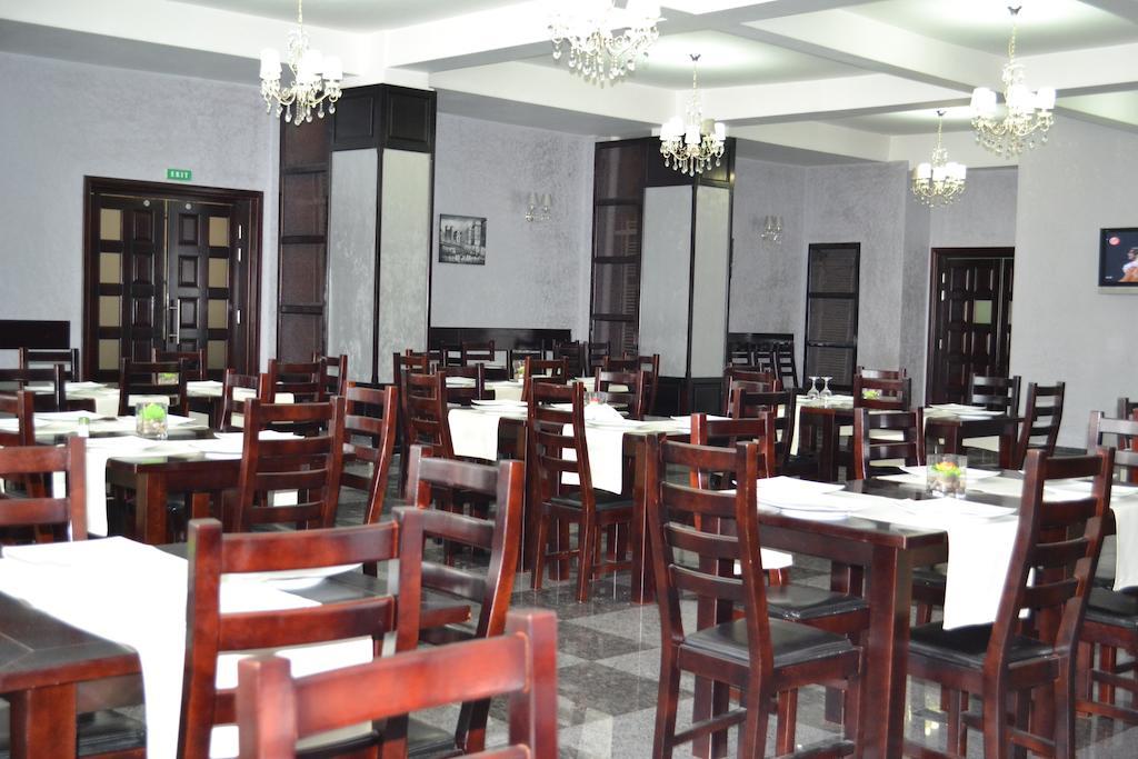 Hotel Unirea Focşani Exterior foto